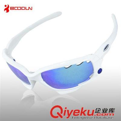 13年新款騎行眼鏡 偏光與風(fēng)鏡的完美融合，博頓引領(lǐng)批發(fā)新潮流